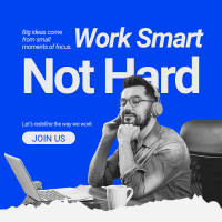 An employee in Digital marketing company in Mohali thinking to work smart